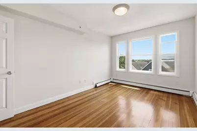 41 Harbor St #4, Salem, MA 01970 - Photo 12