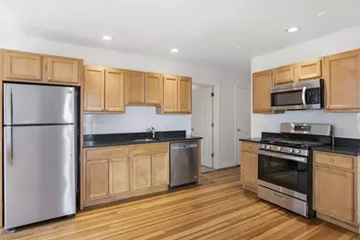 41 Harbor St #4, Salem, MA 01970 - Photo 1