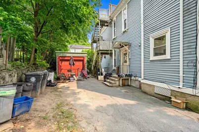 7 Maple Ave, Haverhill, MA 01830 - Photo 18
