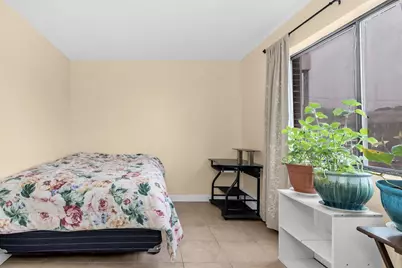262 E Haverhill St #2, Lawrence, MA 01841 - Photo 16
