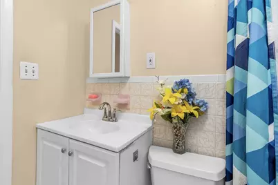 262 E Haverhill St #2, Lawrence, MA 01841 - Photo 14