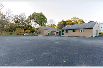 58 Aspen St, Ware, MA 01082 - Photo 2