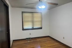 74 Leatherleaf Dr, Springfield, MA 01109 - Photo 12