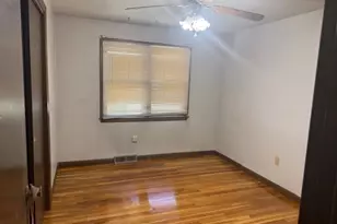 74 Leatherleaf Dr, Springfield, MA 01109 - Photo 8