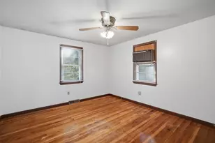 74 Leatherleaf Dr, Springfield, MA 01109 - Photo 10