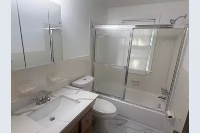 74 Leatherleaf Dr, Springfield, MA 01109 - Photo 12