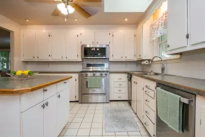 4 Herrick Street Extension, Beverly, MA 01915 - Photo 14