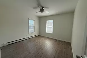 27 Intervale St, Brockton, MA 02302 - Photo 4