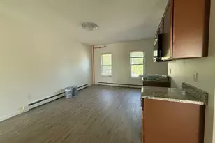 27 Intervale St, Brockton, MA 02302 - Photo 2