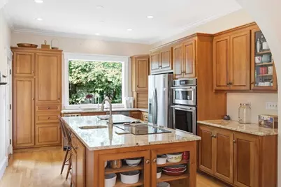 314 Newtonville Avenue #4, Newton, MA 02460 - Photo 8