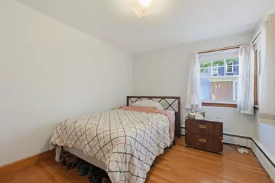 10 Meyer St, Boston, MA 02131 - Photo 20