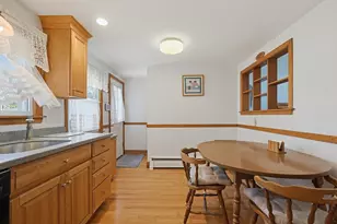 10 Meyer St, Boston, MA 02131 - Photo 8