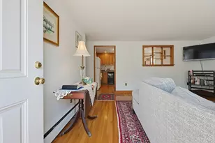 10 Meyer St, Boston, MA 02131 - Photo 12
