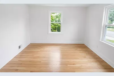 22 Hanson Ave, Walpole, MA 02081 - Photo 6