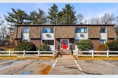 14 Pierce St #8, Foxboro, MA 02035 - Photo 12