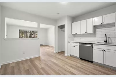 14 Pierce St #8, Foxboro, MA 02035 - Photo 2