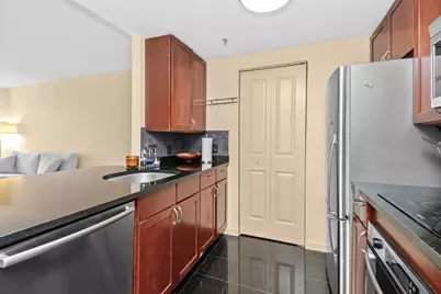 8-12 Museum Way #1625, Cambridge, MA 02141 - Photo 6
