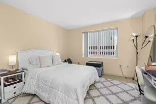8-12 Museum Way, Cambridge, MA 02141 - Photo 10