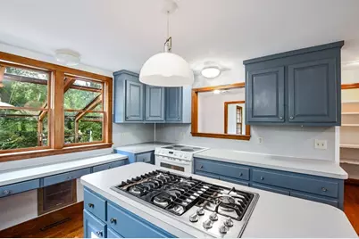 72 Loop Rd, Falmouth, MA 02540 - Photo 12