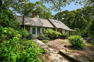 72 Loop Rd, Falmouth, MA 02540 - Photo 2