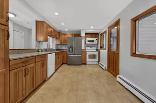 2 Yale St, Peabody, MA 01960 - Photo 34