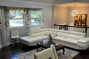 2 Yale St, Peabody, MA 01960 - Photo 8