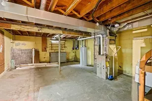 52 Cecile Dr, Chicopee, MA 01020 - Photo 32
