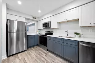 3 Beal's Cove Rd, Hingham, MA 02043 - Photo 2