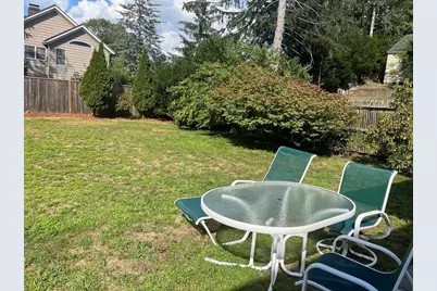 24 Leslie Rd #B, Newton, MA 02466 - Photo 26
