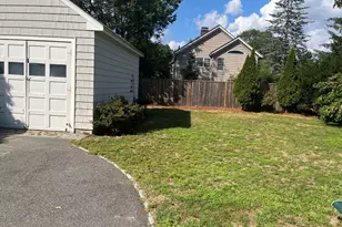 24 Leslie Rd, Newton, MA 02466 - Photo 2