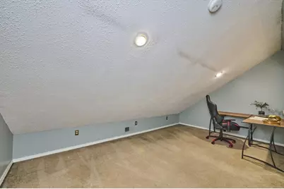 86 White St #C, Lowell, MA 01854 - Photo 20