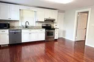 29 Vaille Ave, Lexington, MA 02421 - Photo 2