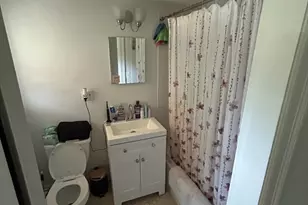 350 Plain St, Braintree, MA 02184 - Photo 10
