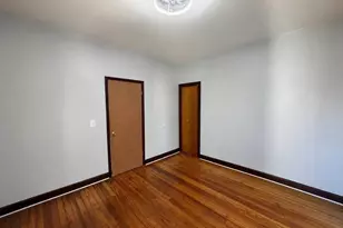 869 Brock Ave, New Bedford, MA 02744 - Photo 6