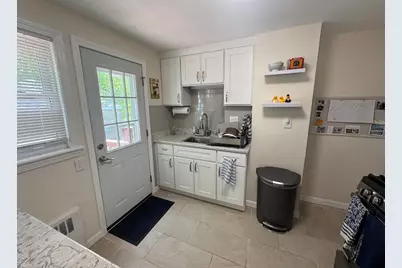 7-9 Payne Road #9, Newton, MA 02461 - Photo 4