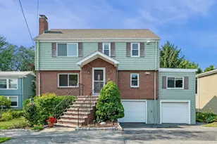 21 Muriel Rd, Swampscott, MA 01907 - Photo 2