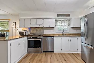 193 Pine View Terrace, Wareham, MA 02576 - Photo 10
