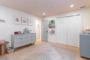 237 Bunker Hill St, Boston, MA 02129 - Photo 22