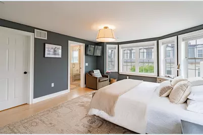 237 Bunker Hill St #237, Boston, MA 02129 - Photo 14