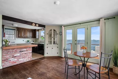137R Front, Marblehead, MA 01945 - Photo 14