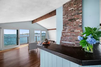 137R Front, Marblehead, MA 01945 - Photo 32