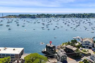 137R Front, Marblehead, MA 01945 - Photo 32