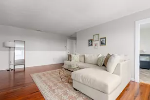 21 Middlesex Ave, Worcester, MA 01604 - Photo 6