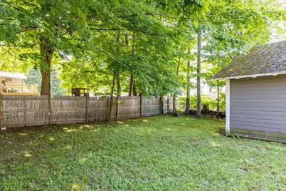5 Washington St, Stoneham, MA 02180 - Photo 4