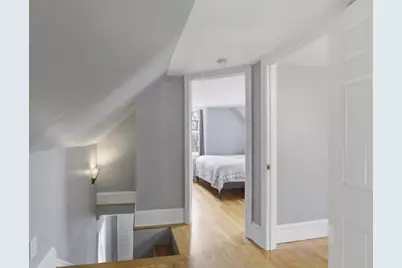 9 Clyde St #9, Somerville, MA 02145 - Photo 8