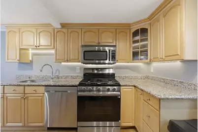 9 Clyde St #9, Somerville, MA 02145 - Photo 1