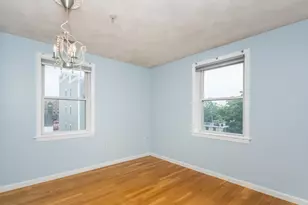 10 Middle St Ct, Waltham, MA 02451 - Photo 8