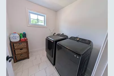 45 Douglas St, Weymouth, MA 02190 - Photo 34