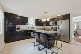 7 Alma Terrace, Peabody, MA 01960 - Photo 2