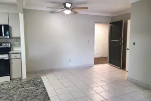 566 Washington St, Weymouth, MA 02188 - Photo 10